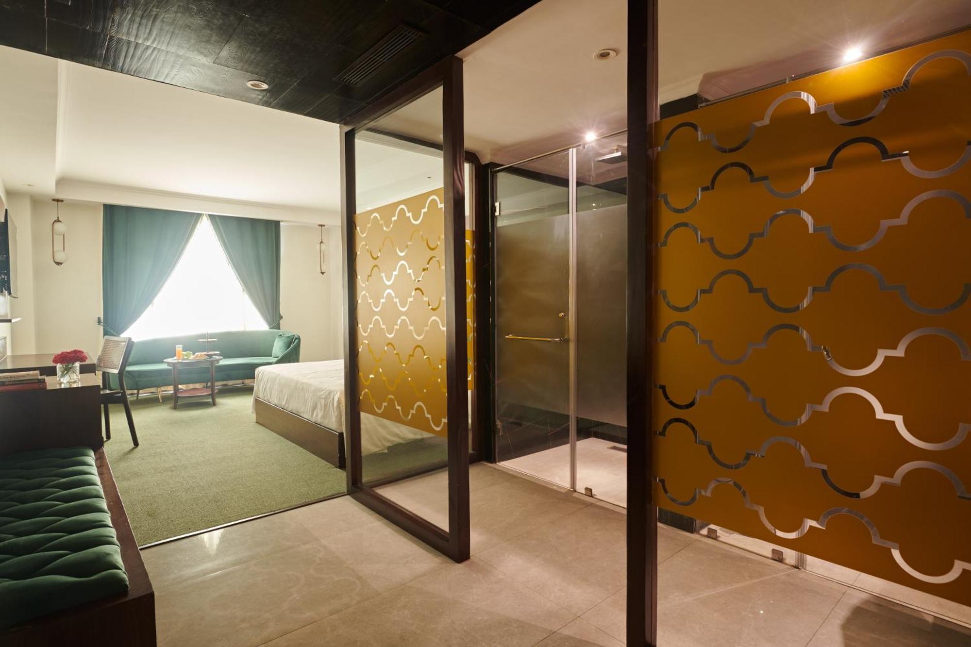 Deventure Sarovar Portico Patel Nagar Нью-Делі Екстер'єр фото